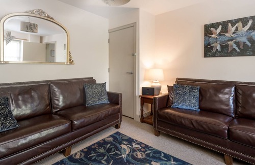 Norwich Cottage | Picturesque water front cottage in the heart of Norwich city centre