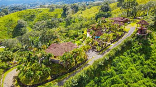 El Fosforo House | Pie In The Sky 2 Luxury Home With Amazing Views!
