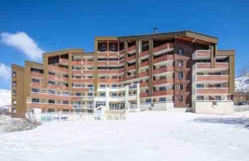 Bergers Apartment | Pierre et Vacances Les Bergers au Pied des pistes & Piscine -Sauna & Balcon Sud