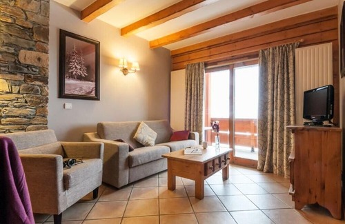 Aime Apartment | Pierre & Vacances Residence Les Hauts Bois **** - 4 Rooms 8 People Space