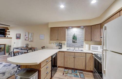 Lake Delton House | Piers and Pines at Island Pointe