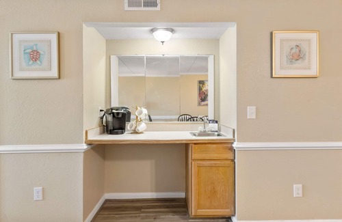 South Nags Head Condo | PierView 308: Oceanfront Condo with Community Pool