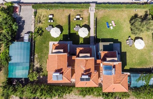 Polichrono House | Pigadaki Villas Polychrono