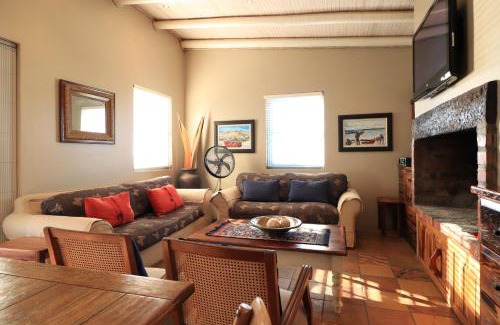 Paternoster House | Pikkewyntjie