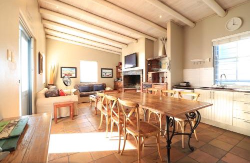 Paternoster House | Pikkewyntjie