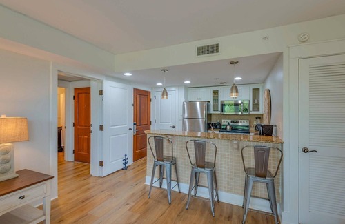 Baytowne Wharf Condo | Pilot House Village One-Bedroom Retreat - Intimate Luxury with Pool Deck Views at Sandestin Golf and Beach Resort!