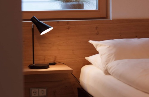 Sankt Anton am Arlberg Cabin | Piltriquitron Lodging St. Anton am Arlberg
