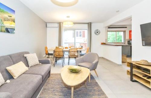 Grand Fond Apartment | Pinacle - beau duplex refait à neuf proche plage