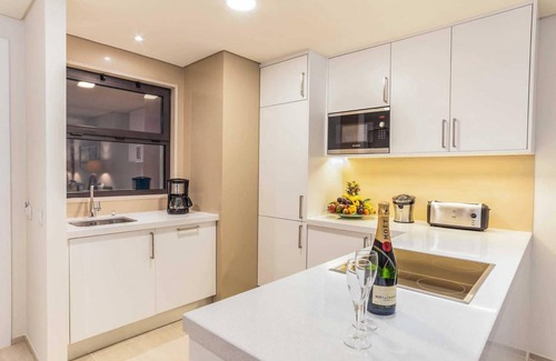 Olhos D'Agua Apartment | Pine Cliffs Garden Suite I