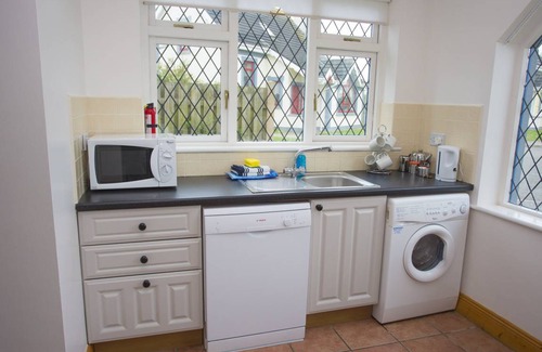 Rosslare House | Pine Grove Holiday Cottage No.5