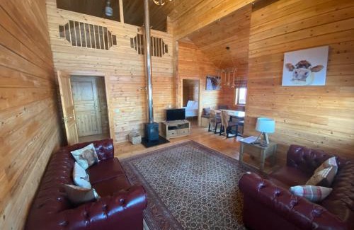 Gorebridge House | Pine Lodge