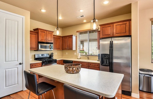 Ponderosa Trails House | Pine Mountain Trail | Pool Table | Dog & Family Fun in Flagstaff