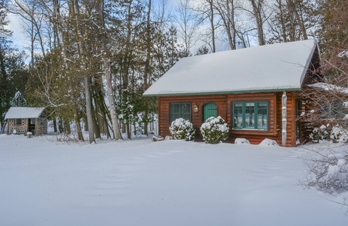 Ephraim Cottage | Pine Studio | Perfect Ephraim Fall Hideaway for Two