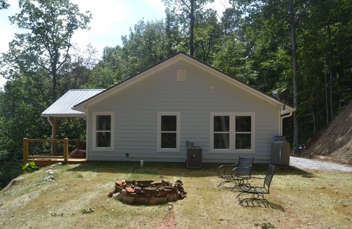 Franklin House | Pine Valley Lookout Retreat - 3175 Ft Mountain Top House with Views Forever