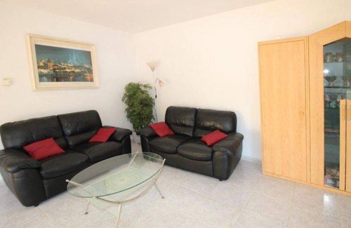 Pals House | Pineda 6B
