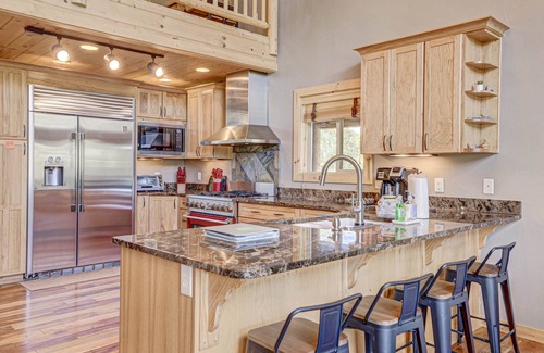 Brian Head Cabin | Pinehurst Cabin – Epic Views of Giant Steps and the Brian Head Resort