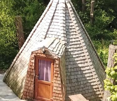 Scarborough Other | Pinewood Park - Tipis, Hot Tubs and Lodges