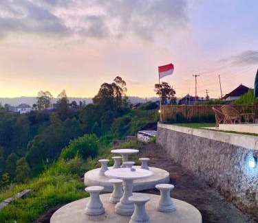 Songan Bed & Breakfast | Pinggan volcano