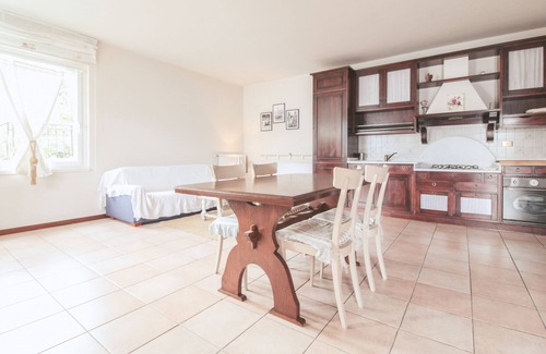 Menaggio Apartment | Pink House, charming garden with lake view