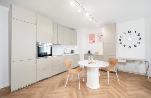 Srodmiescie Apartment | Piotrkowska Prime Residence Apartment