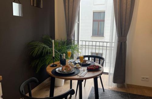Srodmiescie Apartment | Piotrkowska122 Studio Apartments