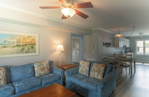 Ocracoke Condo | Pipe Dream: Condo with pool access. Centrally located.