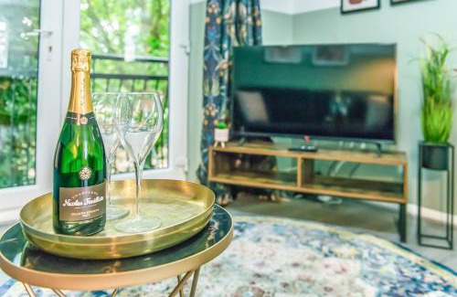Coventry Apartment | Pipkin Place Serviced Apartment Coventry