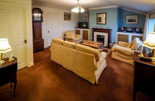 Isle of Arran Apartment | Pirnmill Home with a view