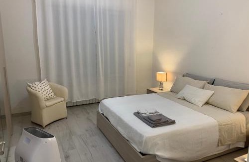 Pisa City Centre Apartment | Pisa Train Station Guest House