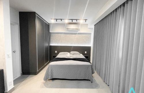 West Sector Apartment | Piscina no Rooftop, Studio Luxo, 27º Andar