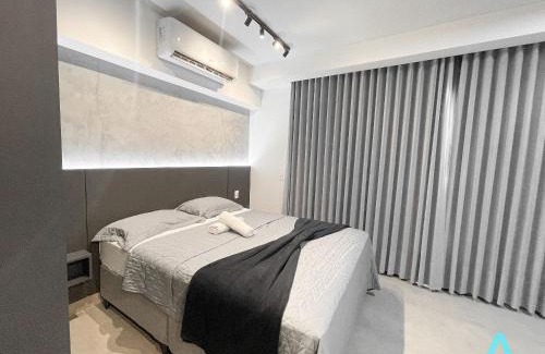 West Sector Apartment | Piscina no Rooftop, Studio Luxo, 27º Andar