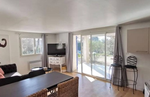 Hyeres Villa | Piscine Gîtes bas de Villa Dans mas Provençal