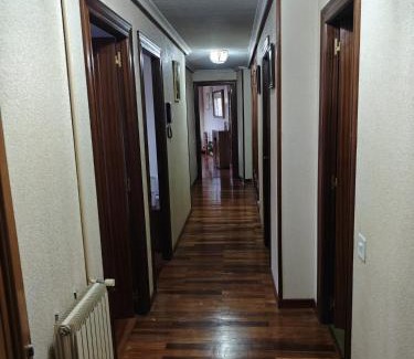 Sahagun Apartment | Piso Plaza Lesmes Franco