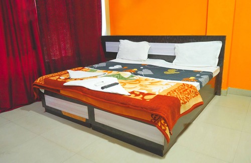 Lajpat Nagar III Bed & Breakfast | PIVATE ROOMS IN LAJPATH NAGAR II