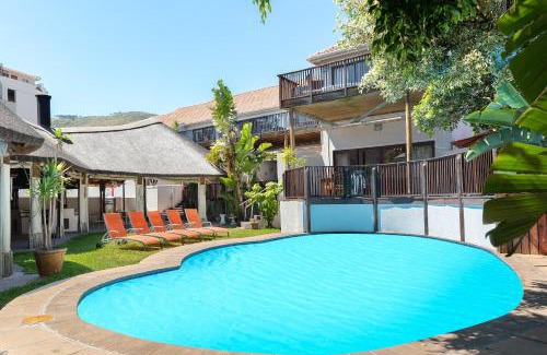 Sea Point Apartment | Planet Africa 9