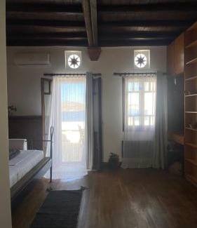 Panormos Apartment | Planitis Lighthouse View