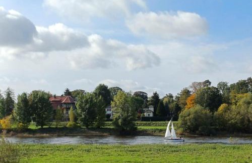 Hosterwitz House | Plantagengut Hosterwitz