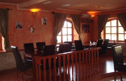 Nagyszenas Bed & Breakfast | Platán Panzió