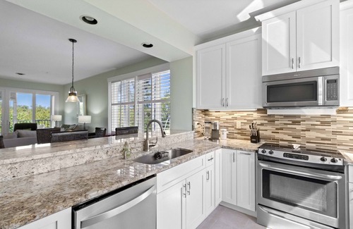 Whitney Beach House | Play by Day, Unwind by Night - Cedars East #852 Pet-Friendly by RVA