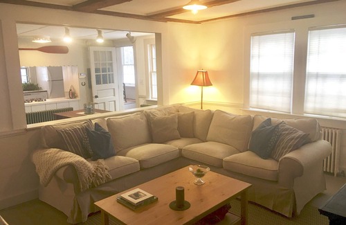 Wolfeboro House | Play, sled, ski, skate, and more! Snowmobile trails!