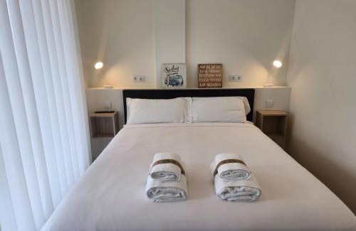 Distrito Oeste Apartment | Playa B - PRIMERA LINEA DE PLAYA - WIFI GRATIS