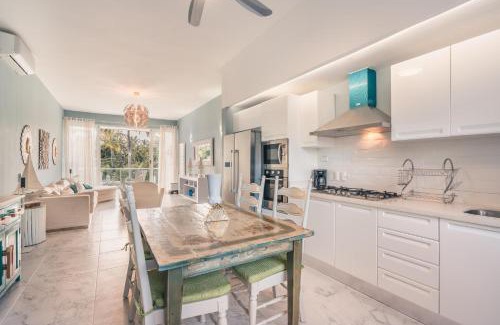 Las Terrenas Apartment | Playa Bonita Jaw-ping Apartment at Lake View