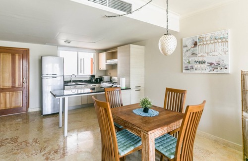 El Cortecito Condo | Playa Turquesa D303 80Mbps Private Beach Access BBQ Pools
