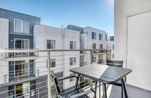 Los Angeles Apartment | Playa Vista 2br w wd pool gym nr 405 LAX-943