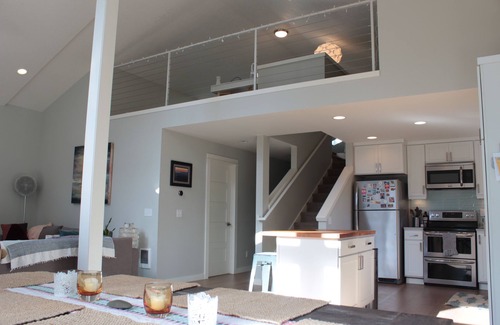 Manzanita House | Playing Hooky ~ Dog-friendly retreat, perfect location, short walk to beach