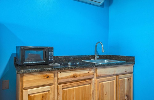 Flour Bluff Hotel | Plaza Motel Corpus Christi By Oyo