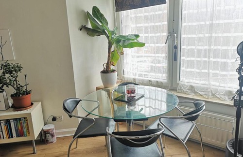 Pleasance Apartment | Pleasance Flat