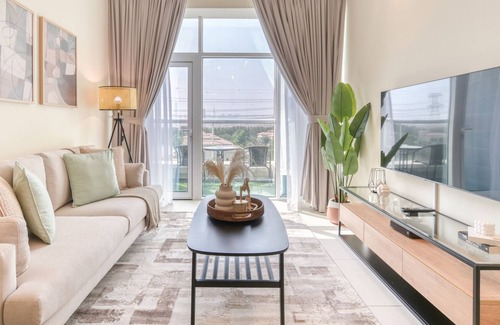 Jumeirah Village Triangle Apartment | Pleasant 1BR at La Residence Jumeirah Village Triangle