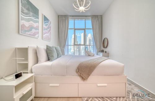 Dubai Marina Apartment | Pleasant 1BR in Studio One Dubai Marina by Deluxe Holiday Homes