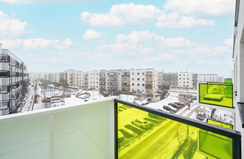 Krzyki Apartment | Pleasant Decor, Balcony & Parking Wrocław by Noclegi Renters